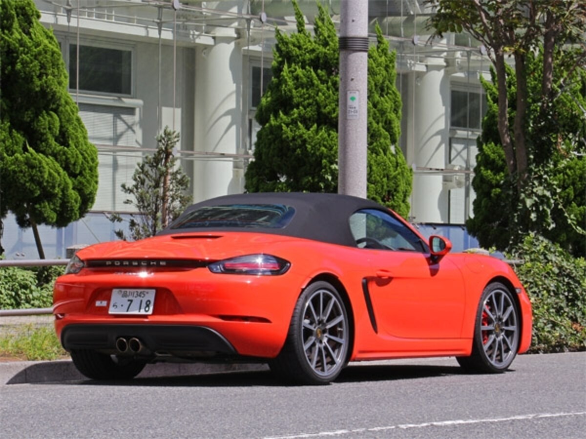 ポルシェ718ボクスターS