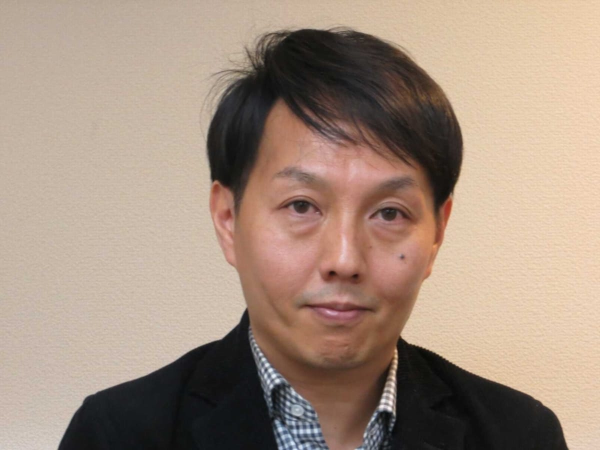 監督