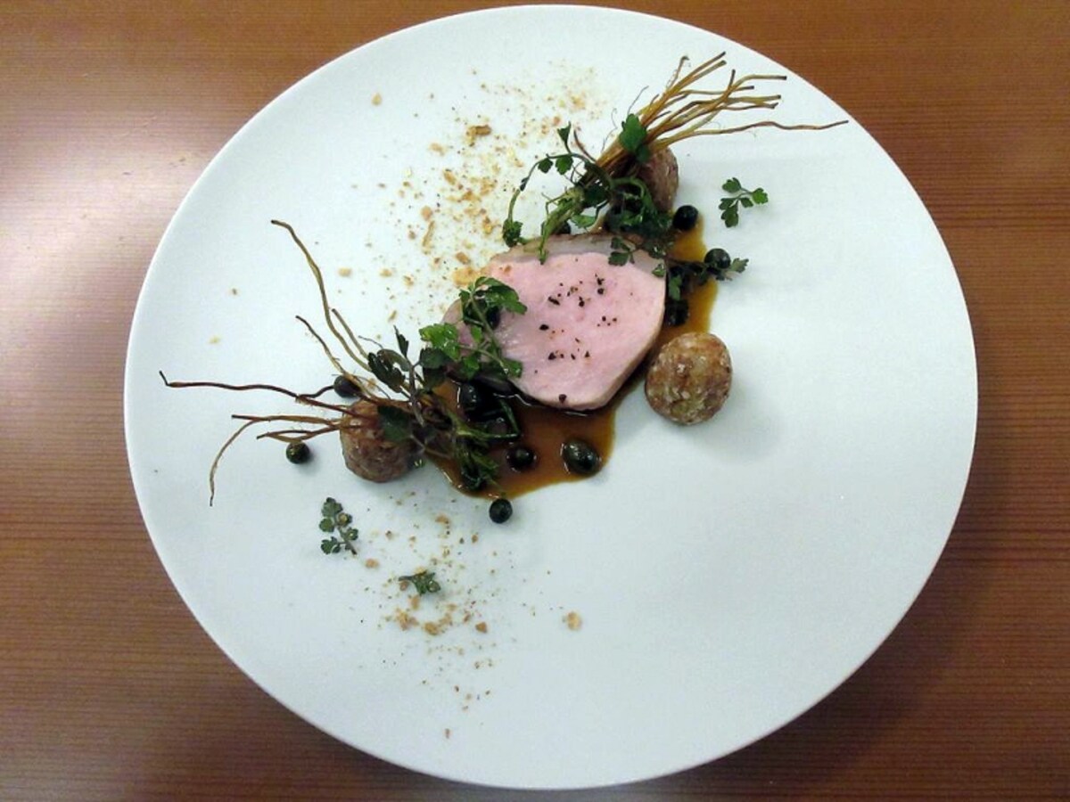ヤマトポーク 味間いも 芹
