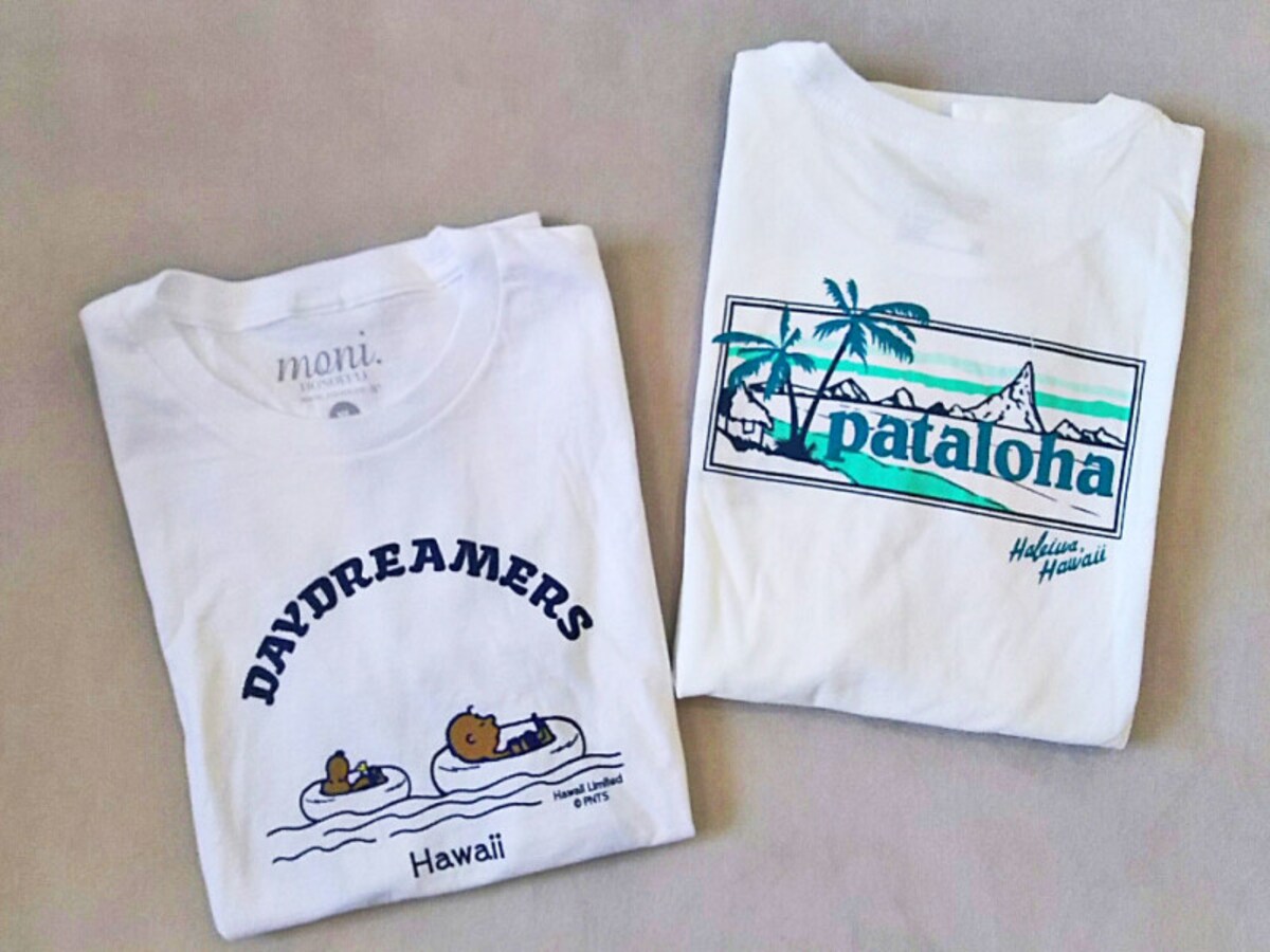 右／パタロハTシャツ　左／モニ 日焼けスヌーピーTシャツ