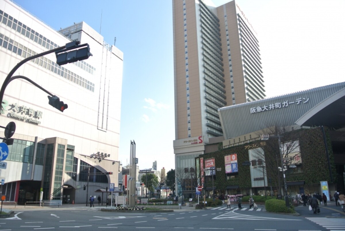 「大井町」駅前は、商業施設が揃っている