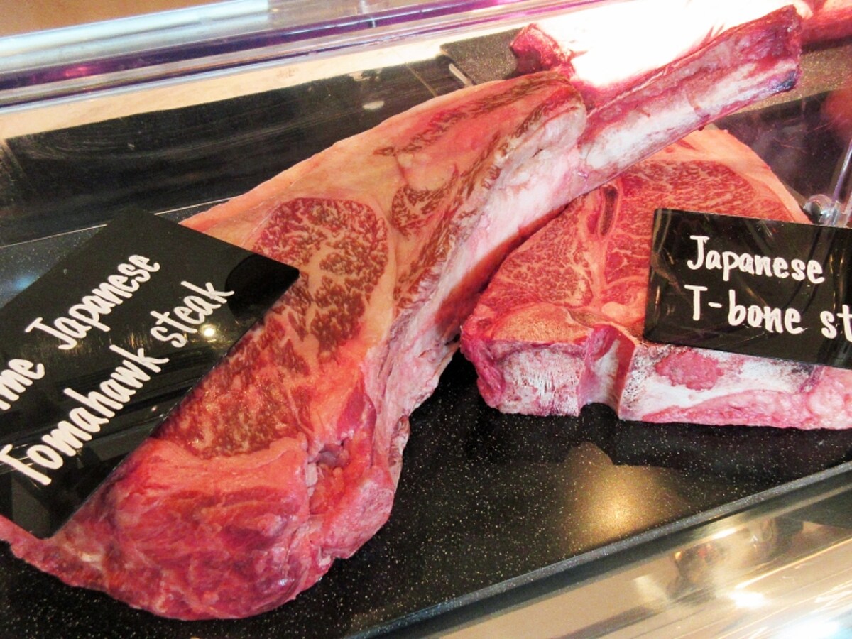 ニューオープンしたホテルの2大極上ステーキハウス