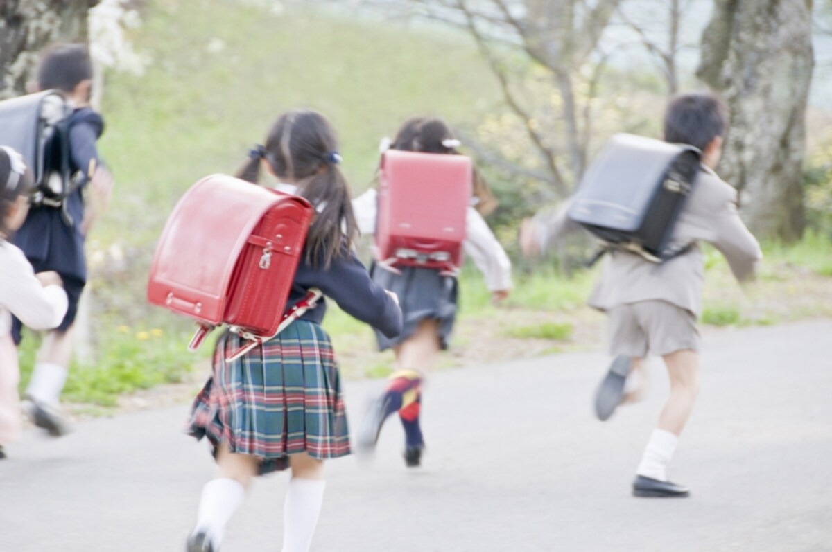 4月に株価が上昇した確率は53％?