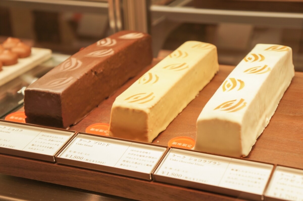 ケーク 各1,944円<銀座店限定>