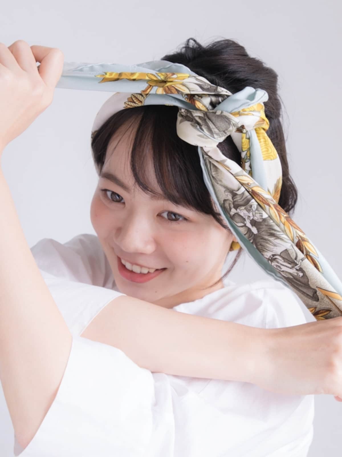 結び目がセンターよりズレていた方がおしゃれ