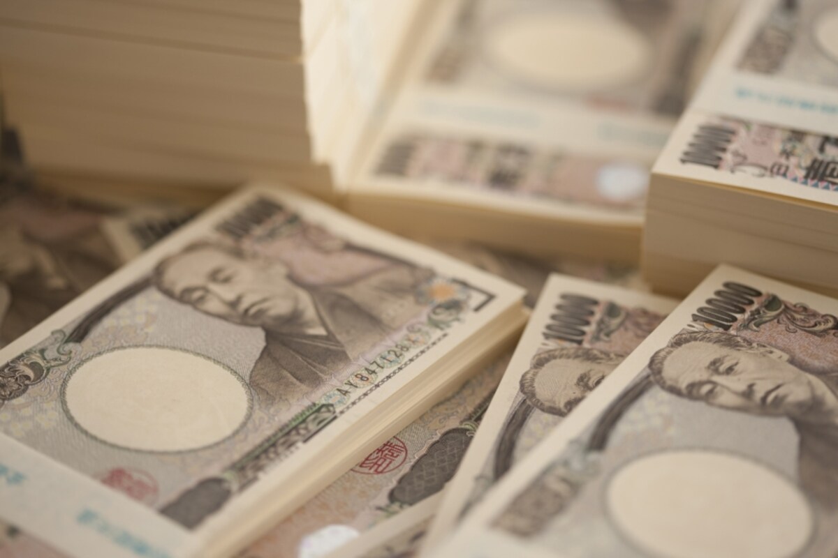 みんなの平均貯蓄額をチェック