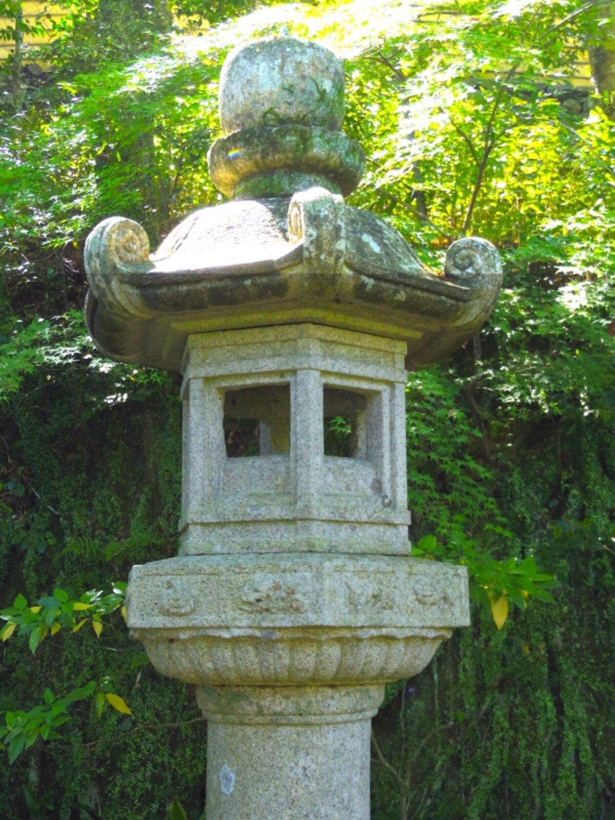 石燈籠