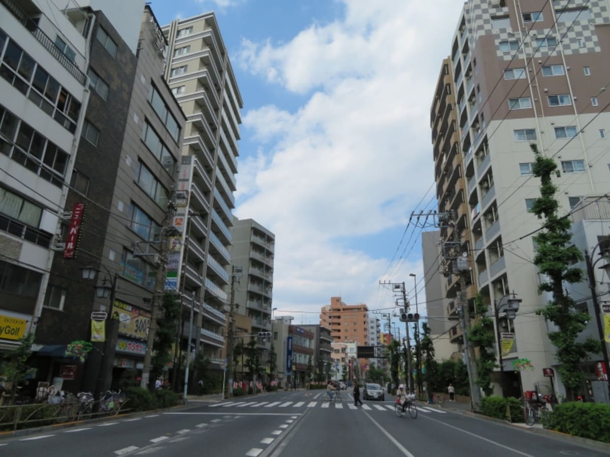 通り沿いの住宅