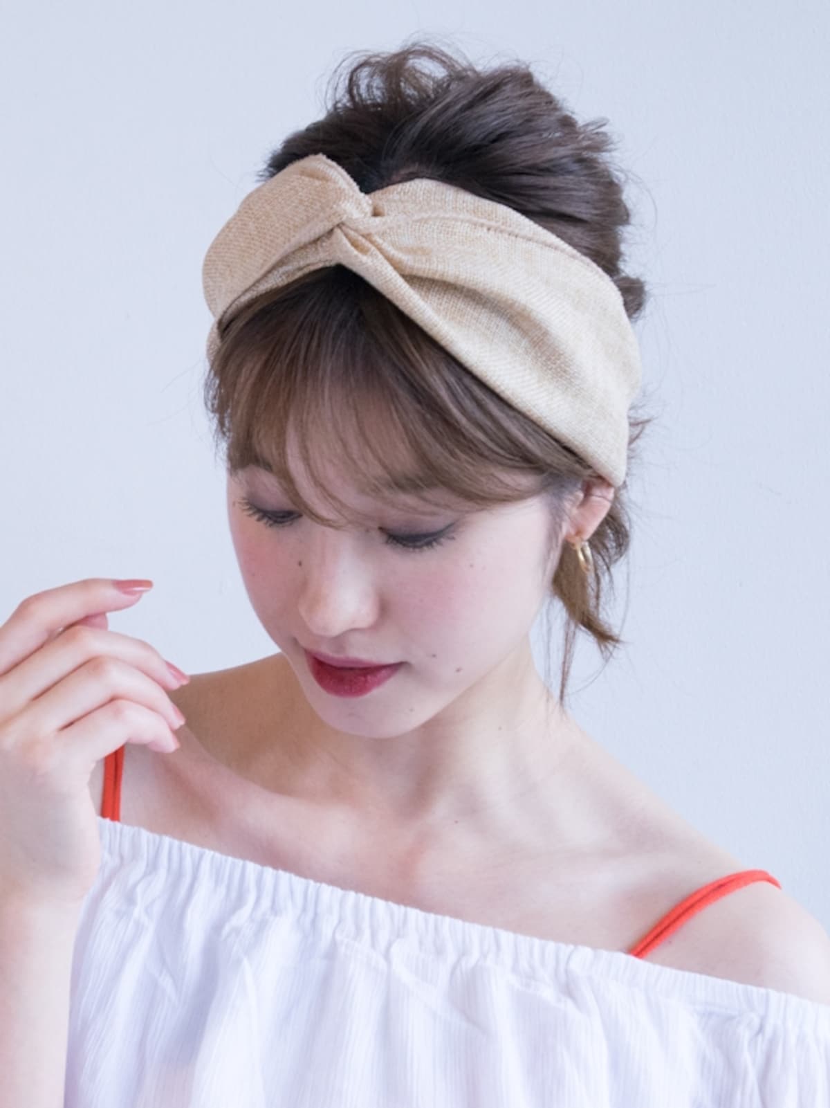 ターバンを使ったヘアアレンジなら、まとめ髪も簡単