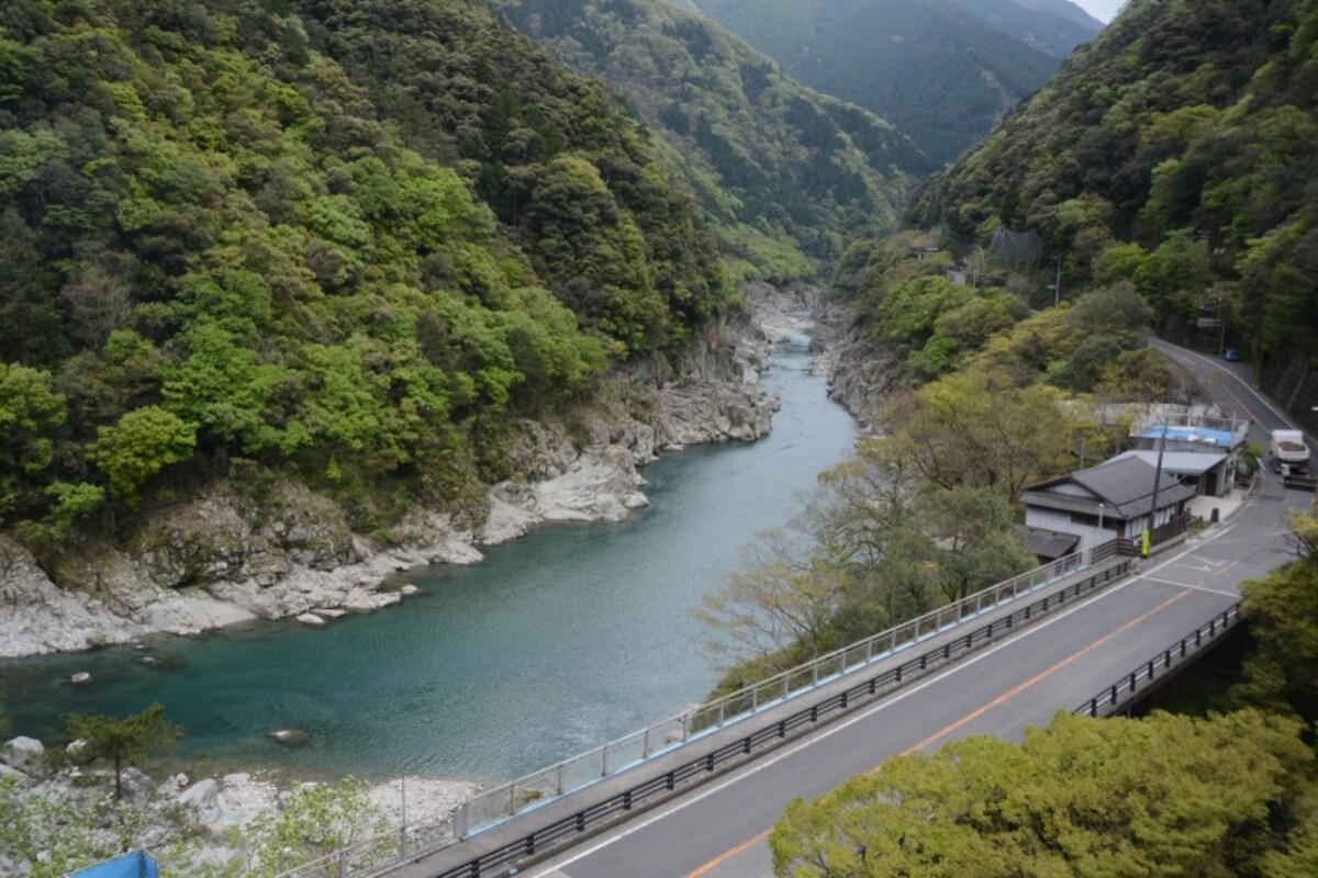 小歩危付近の車窓