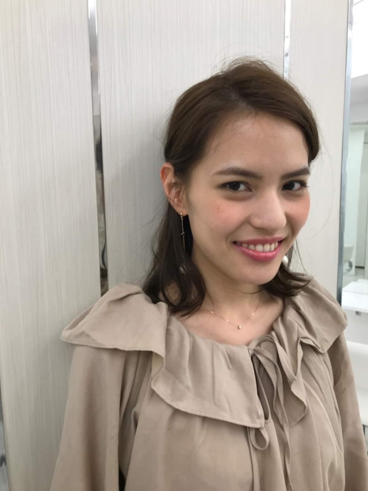 ねじるだけの簡単ハーフアップ
