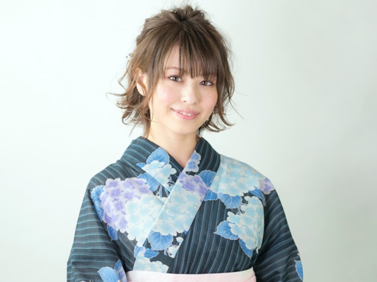浴衣に似合うハーフアップくるりんぱボブ