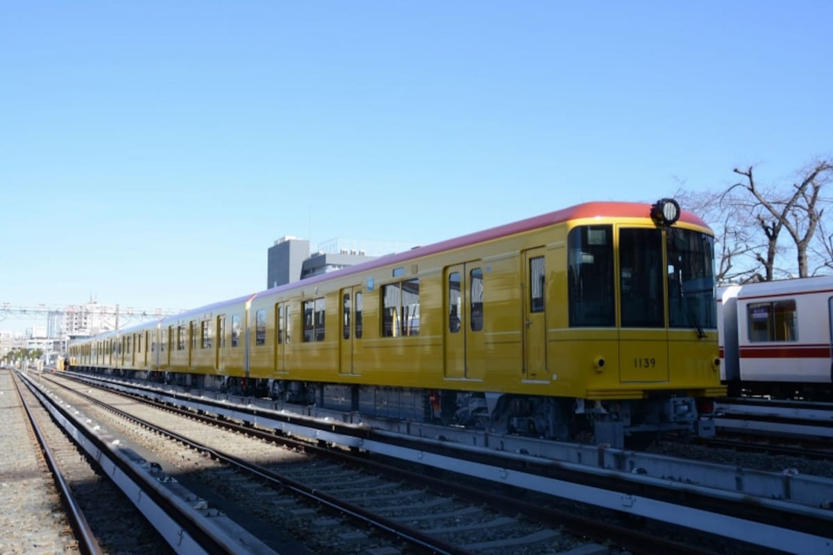 銀座線のレトロ風特別仕様車