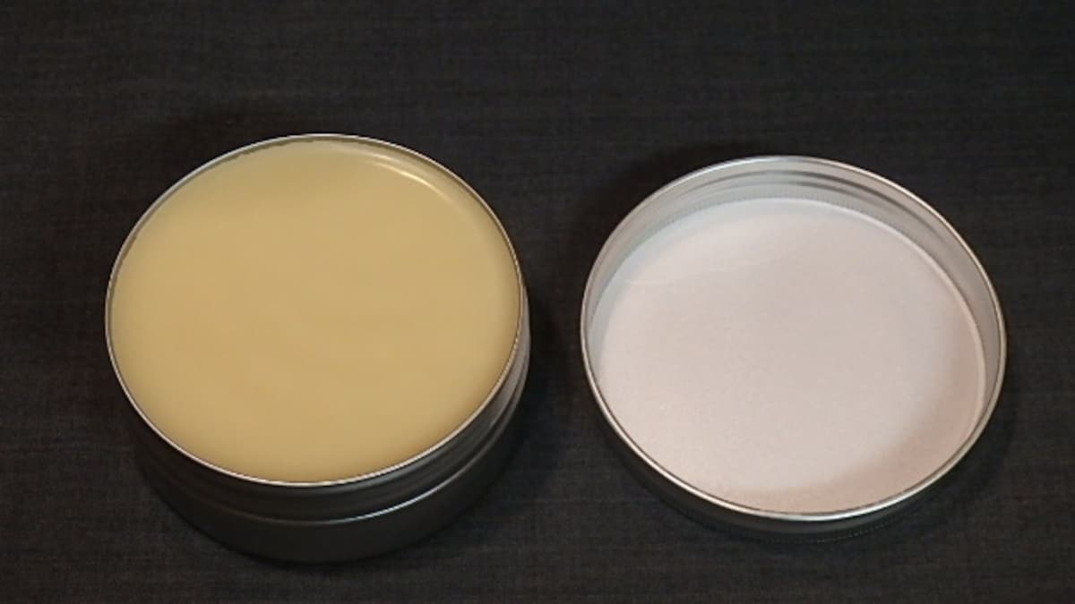 BEE OUTDOORS ORIGINAL ALL SEASON BEEWAX PROTECTOR & SEALERの中身