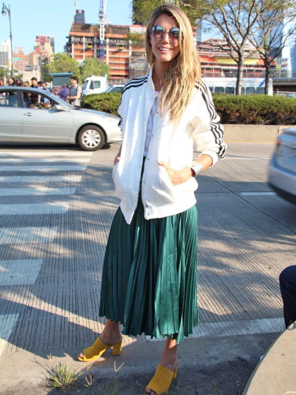 グリーン系の服