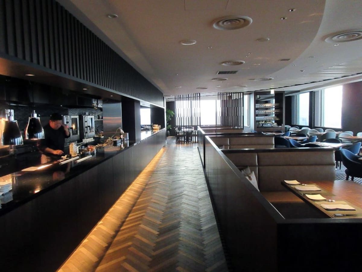 The Grill on 30th 内観