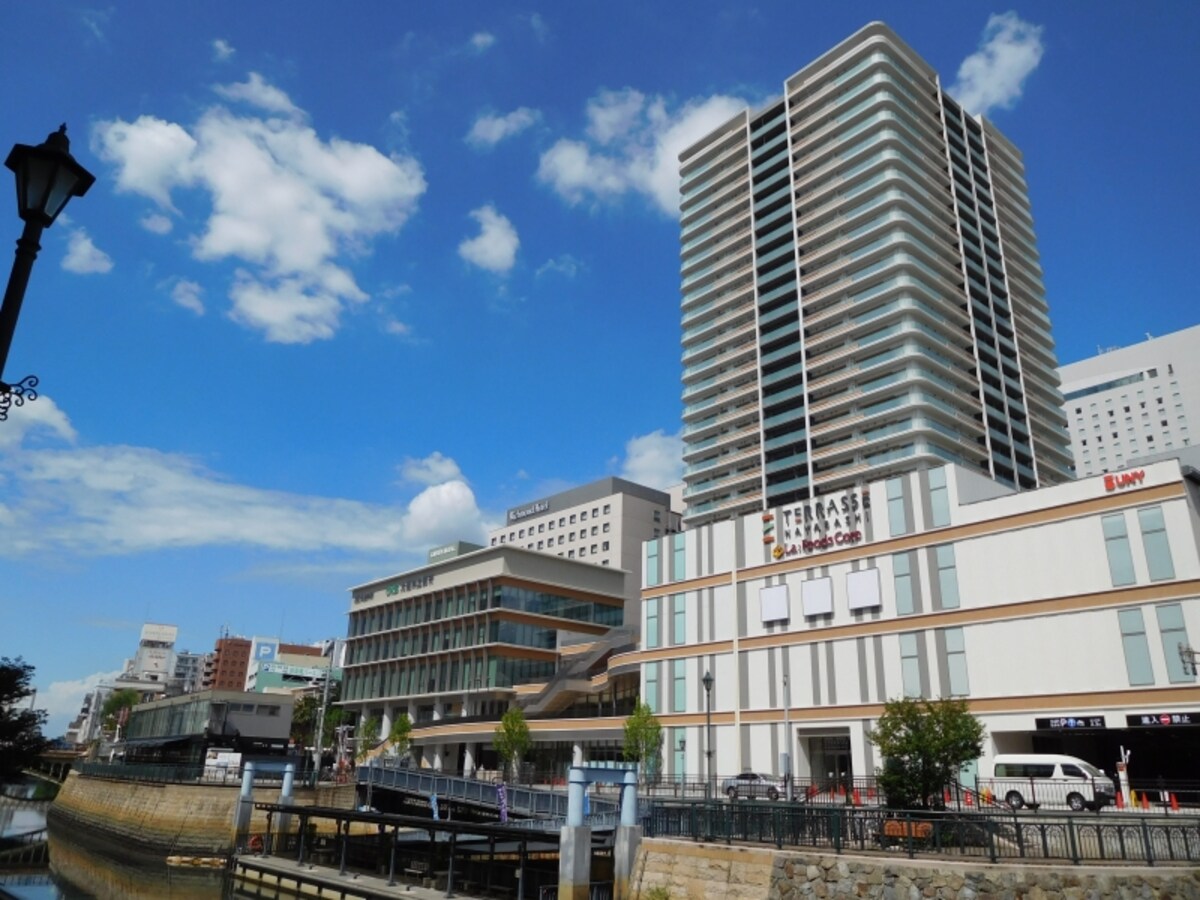 竣工した「プラウドタワー名古屋栄」