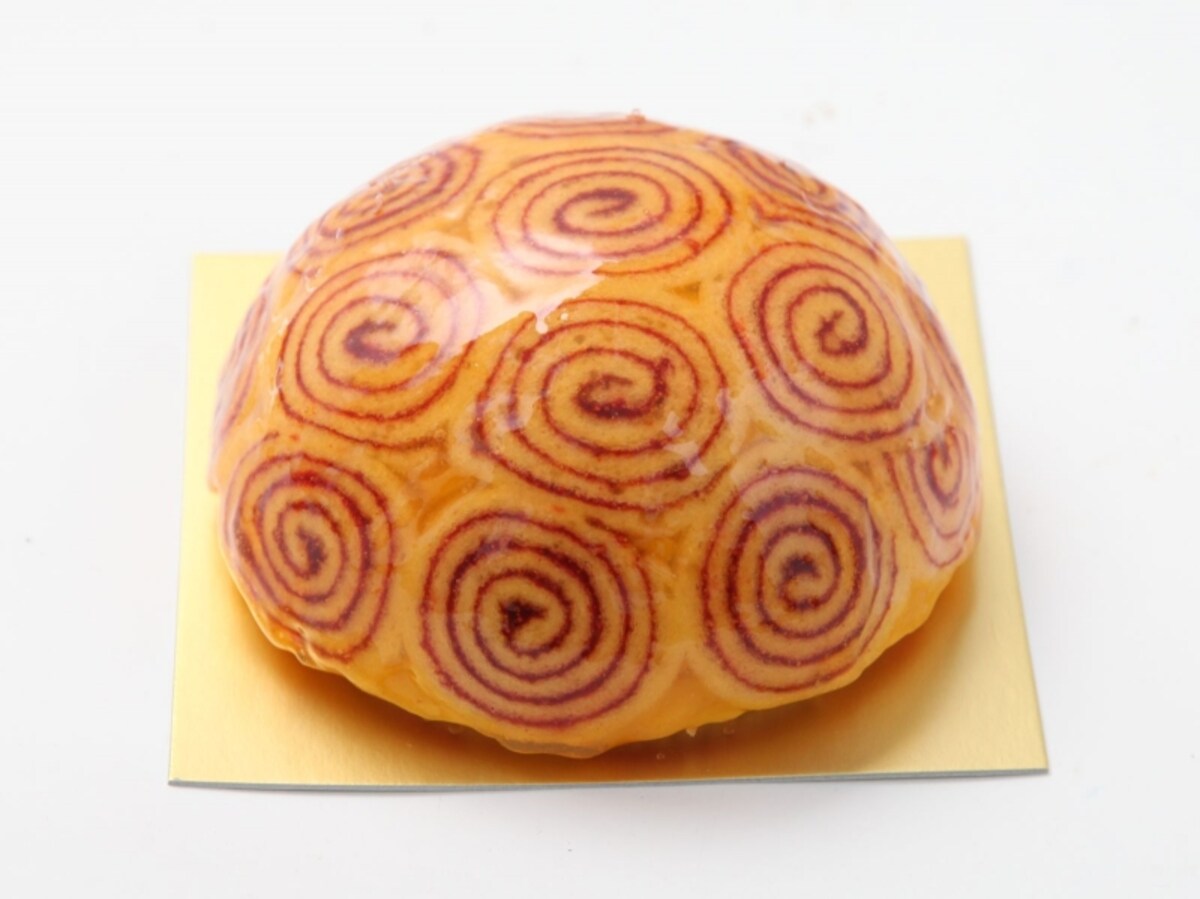 「ラ・ヴィエイユ・フランス」の「ドミノ」（直径12cm　税込3,300円　※送料別）