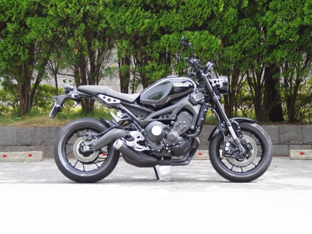 XSR900サイドビュー