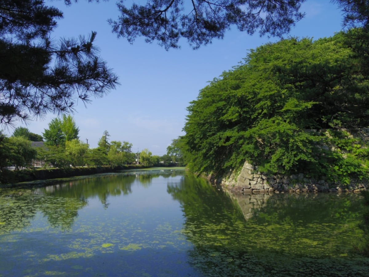 お堀