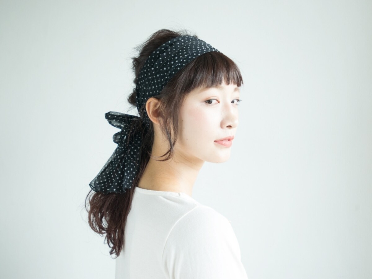 ターバンを使った簡単おしゃれヘアアレンジ