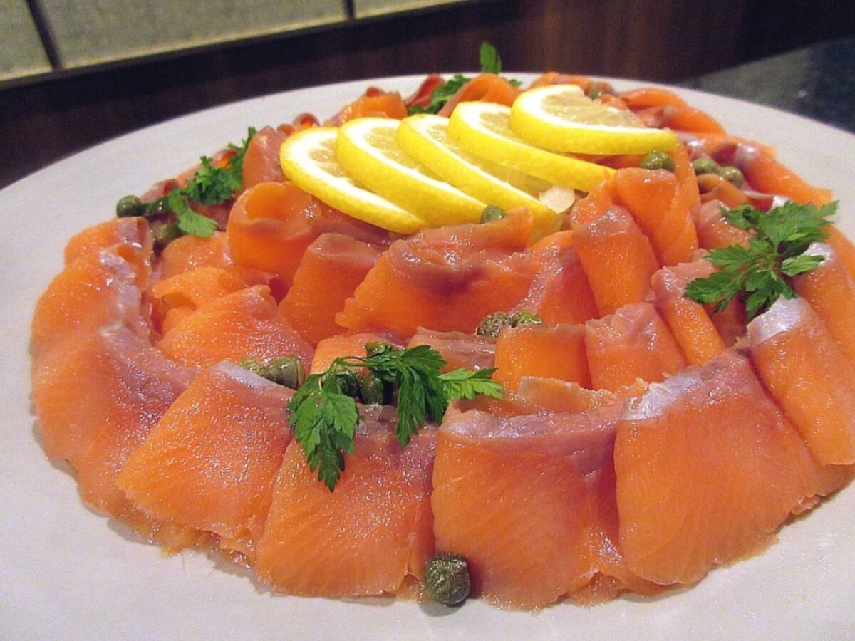 カナデテラス スモークサーモン