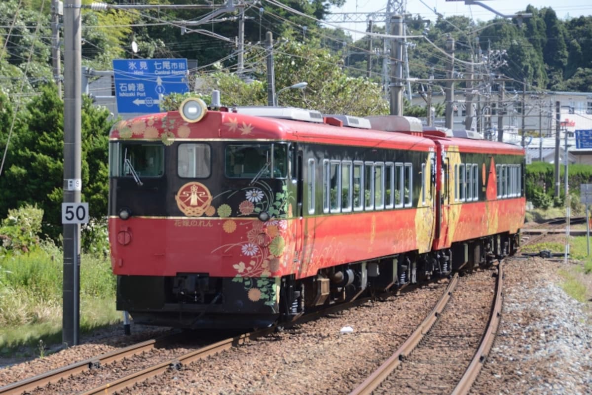 観光列車「花嫁のれん」
