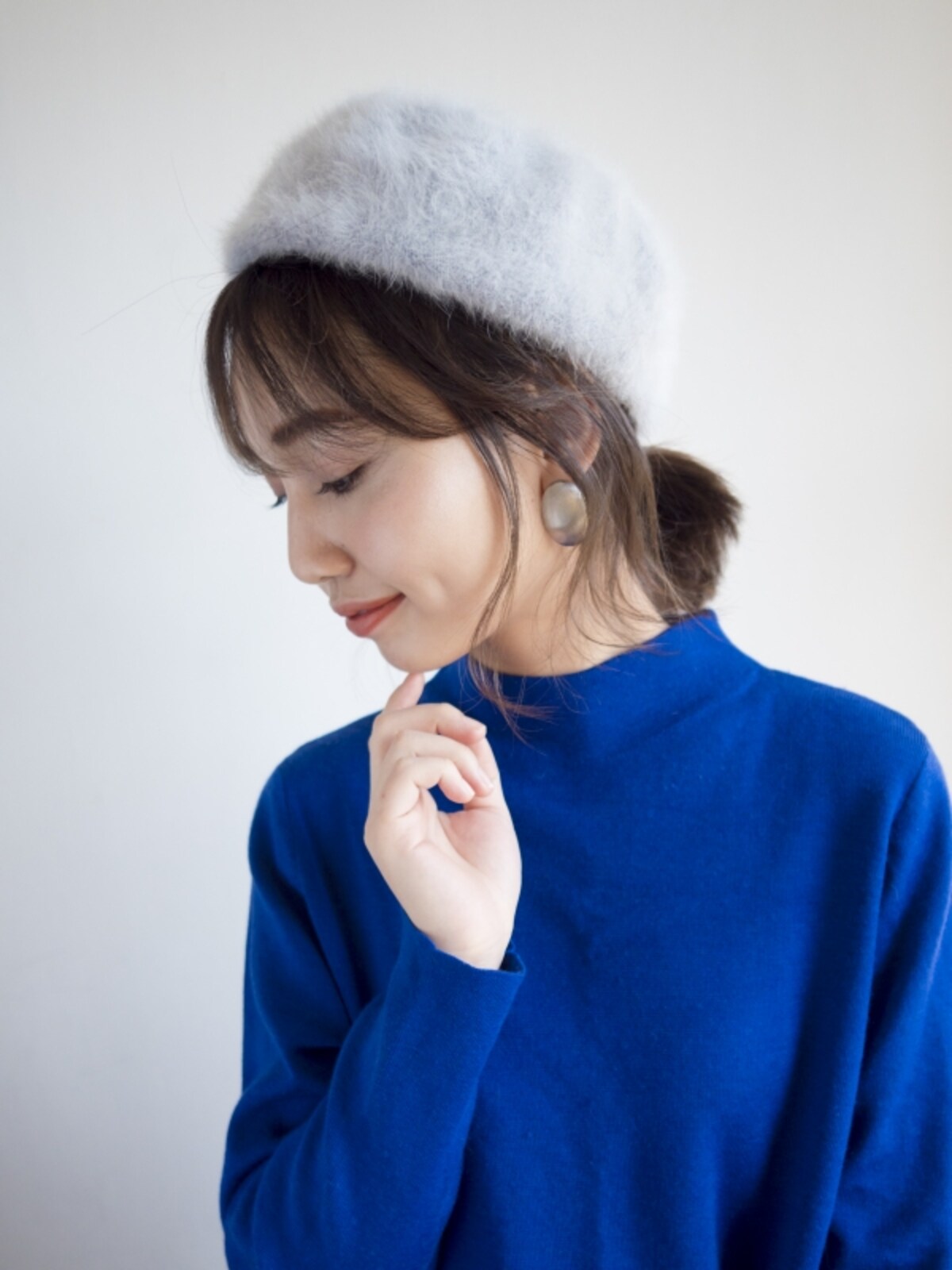 ベレー帽に似合う髪型は？簡単ヘアアレンジのやり方