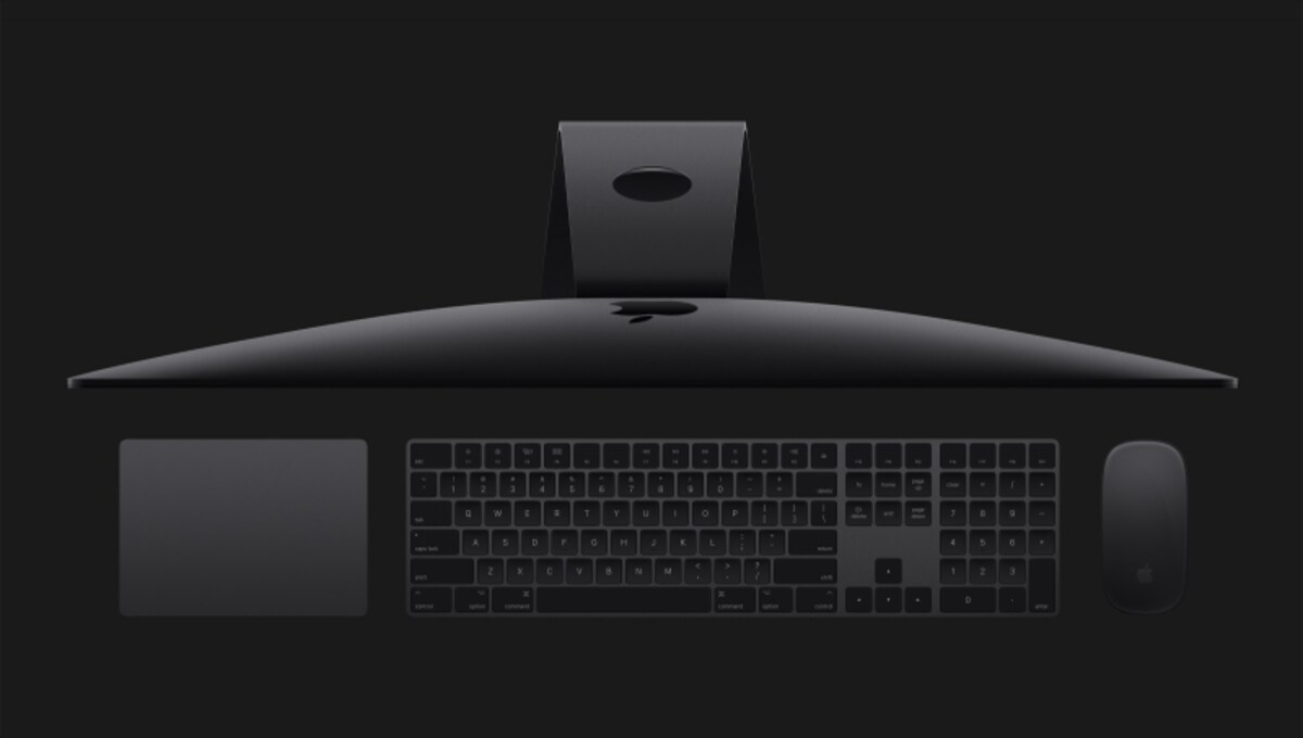 本体と同じくスペースグレイのキーボードとマウス、Magic Trackpadが用意されており、統一感がある