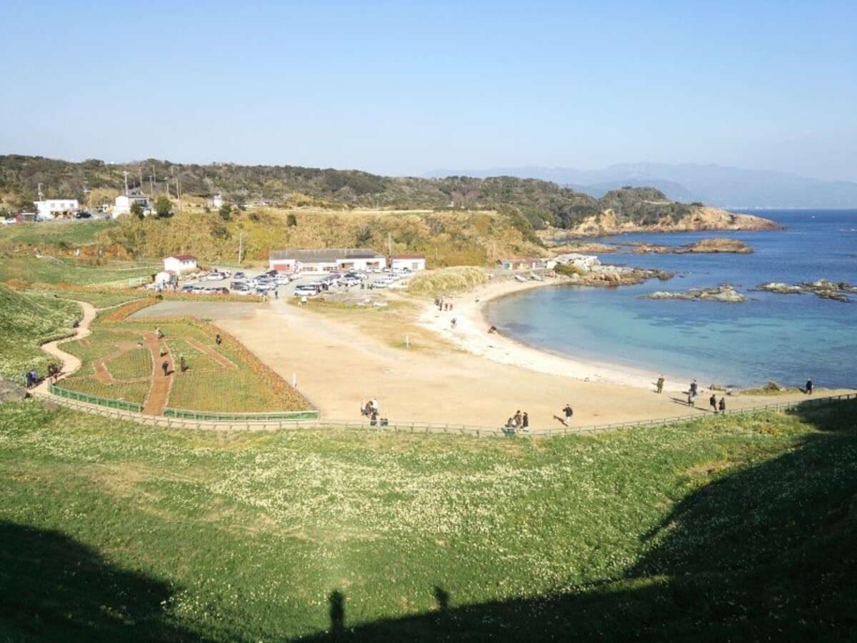 爪木崎(6)/砂浜を望む