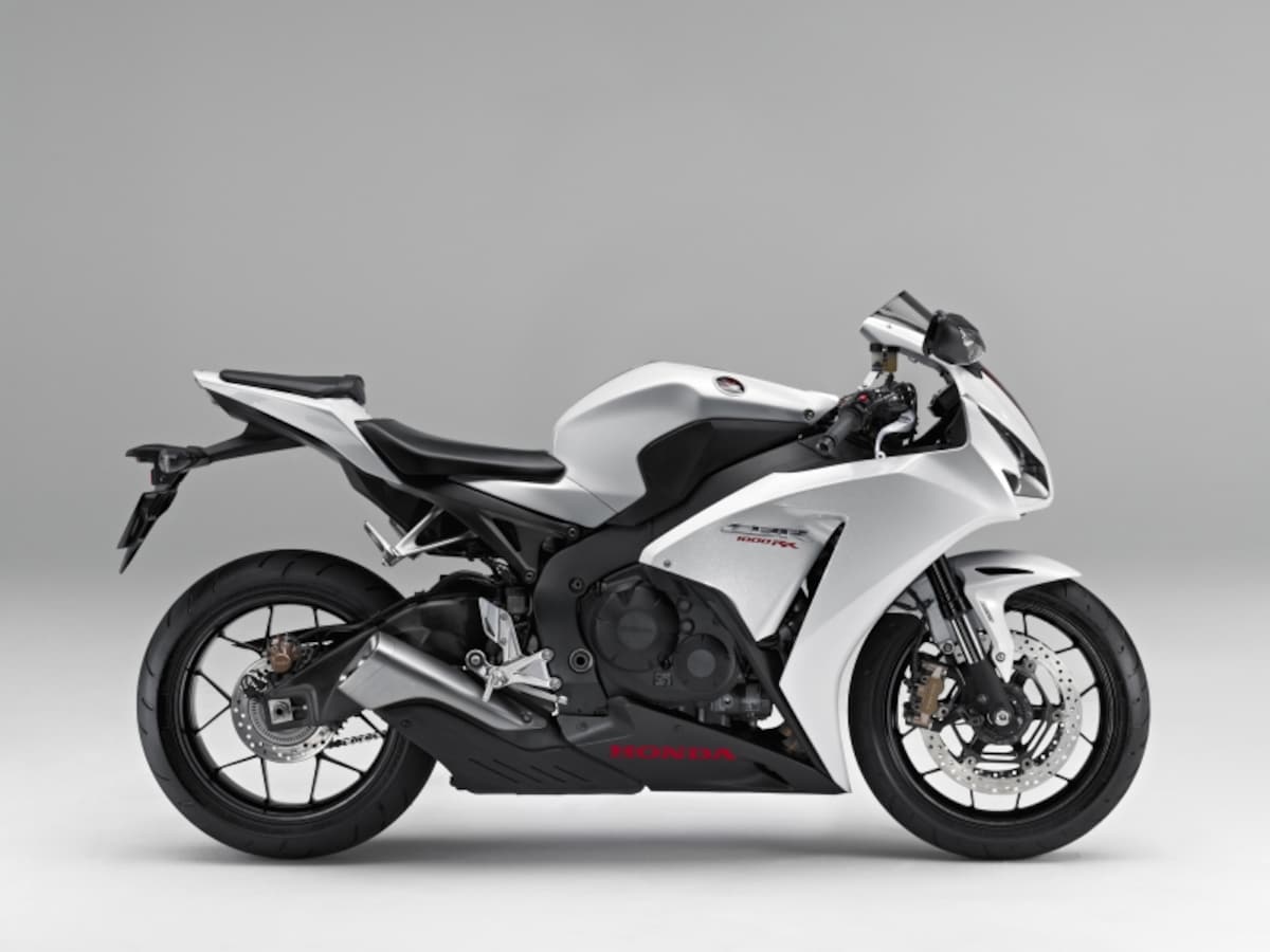 前回試乗した2014年式CBR1000RR