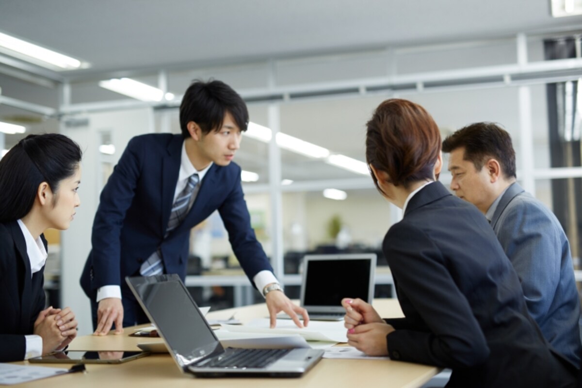 お金持ちになる人は、他人に対する適切な無関心さ、寛容さ、そして感情をコントロールする姿勢を持っている