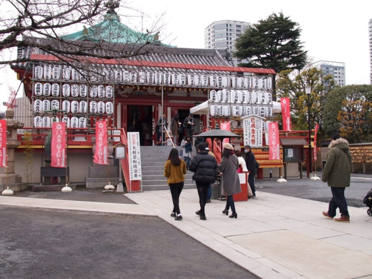 七福神のひとつである弁財天は、音楽・弁才・財福・知恵のご利益があると言われている