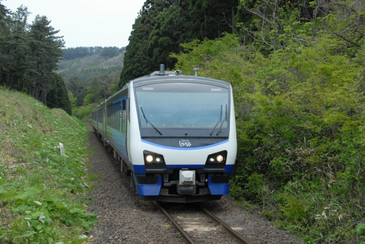 リゾートしらかみ