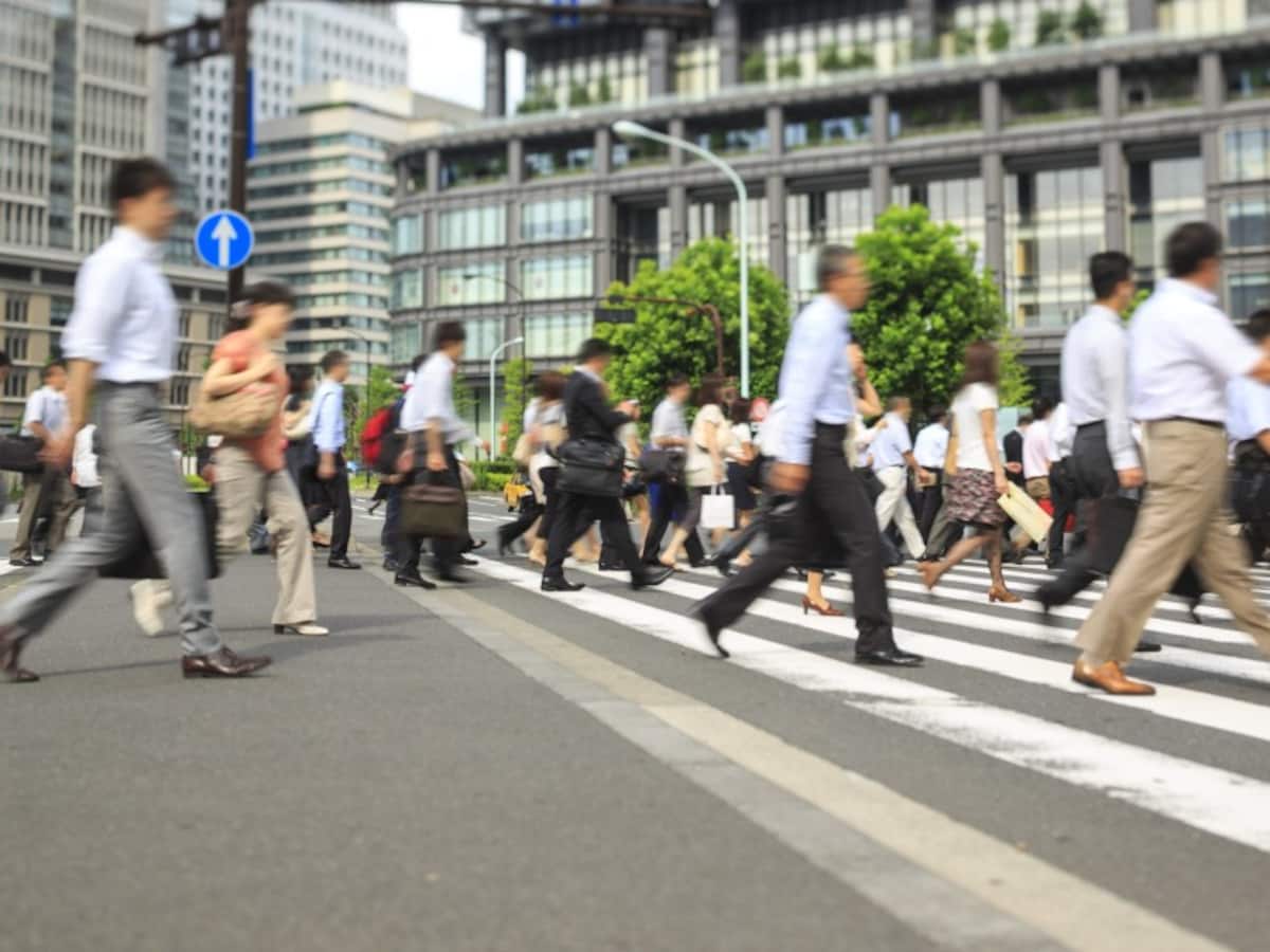 通勤にウォーキングを取り入れ1日8000歩