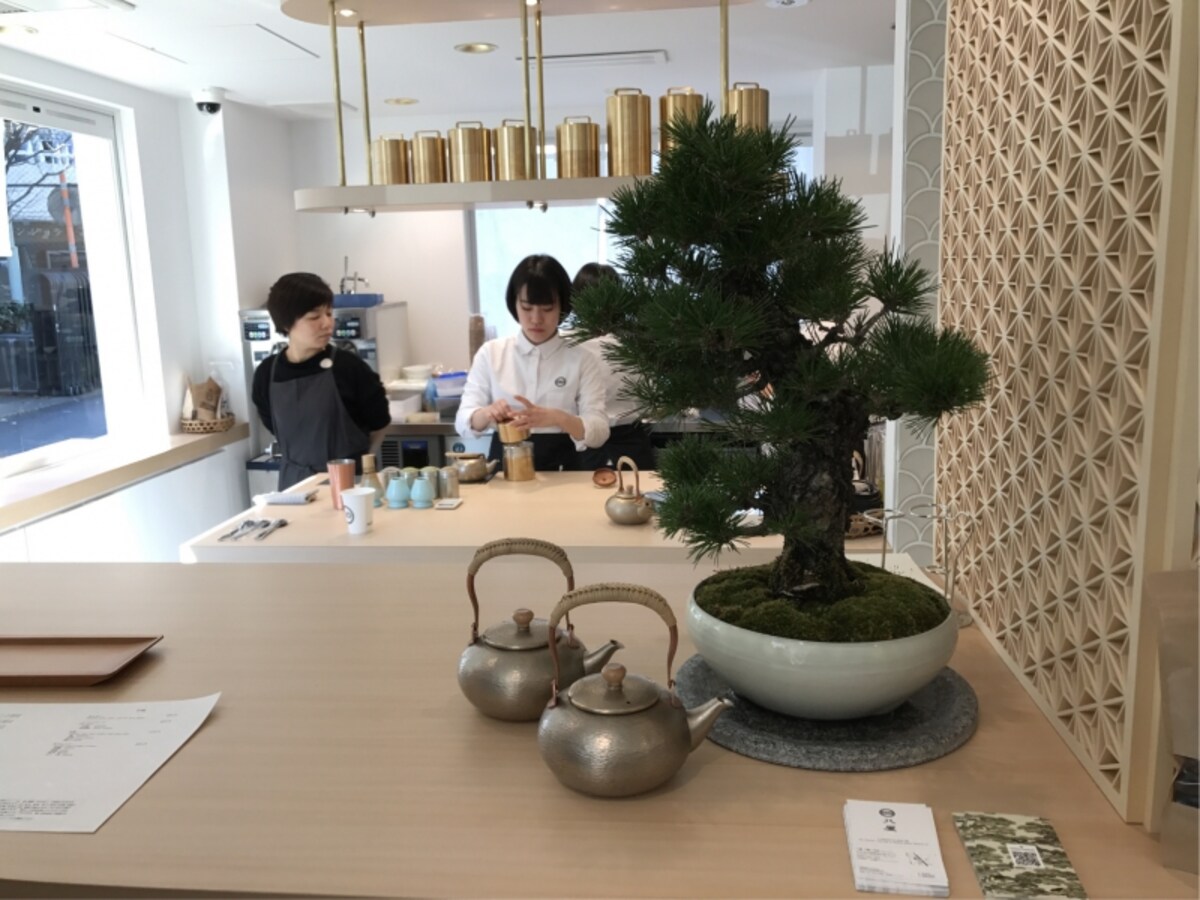 日本茶スタンドカフェ,八屋,