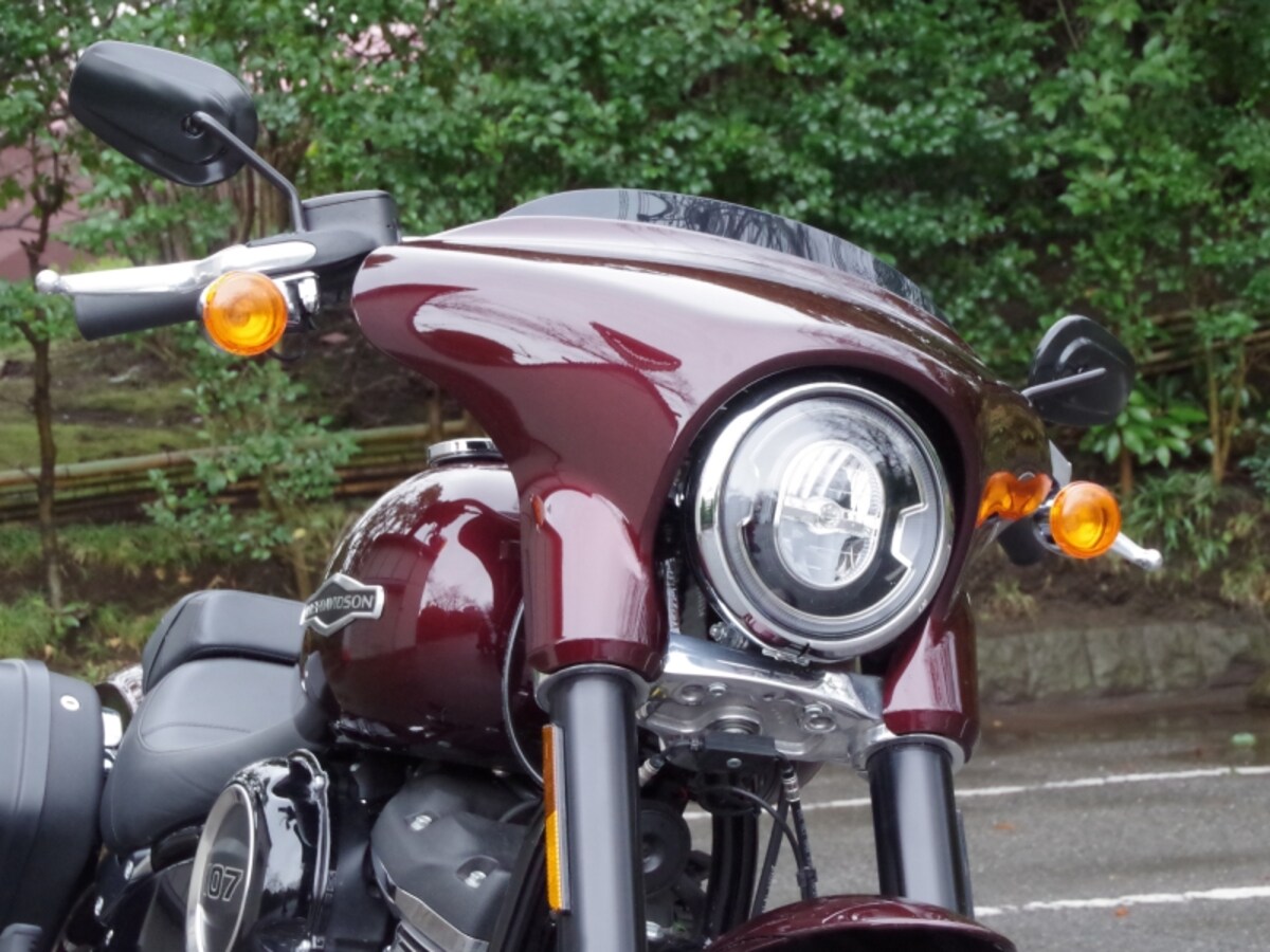 FLSBスポーツグライドのフロントアップ