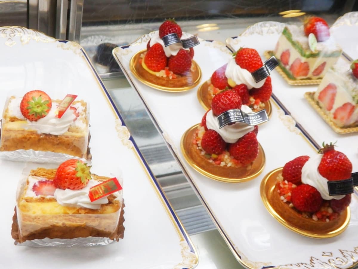 レ・ザンジュのケーキ