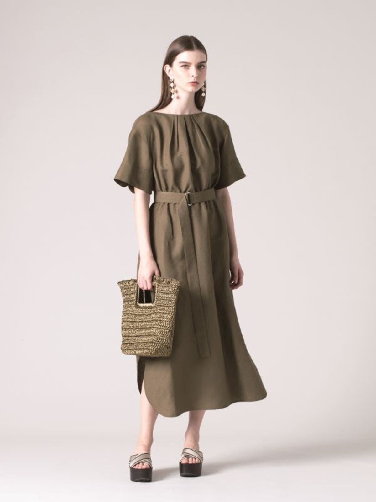 ADORE 2018春夏コレクション