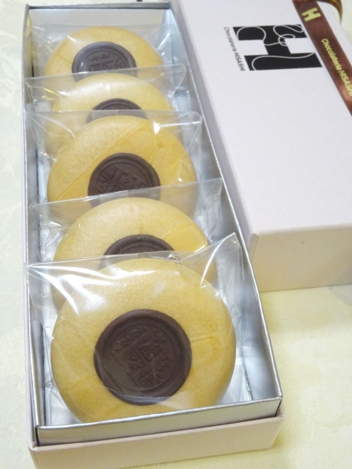 「ショコラトリー ヒサシ」の「Monaショコラ」（5個入税込1,890円）
