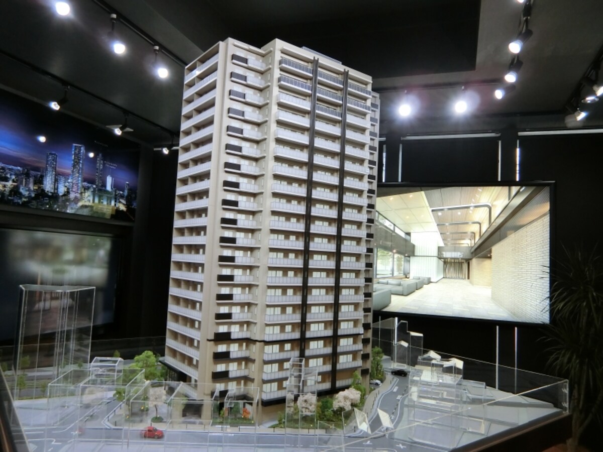 「プラウドタワー東池袋」の完成予想模型