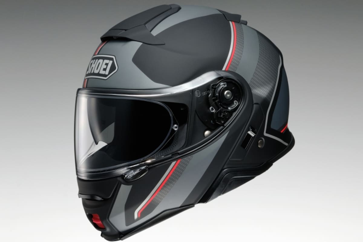 デザイン面が洗練された。グラフィックモデルも発売予定となっている