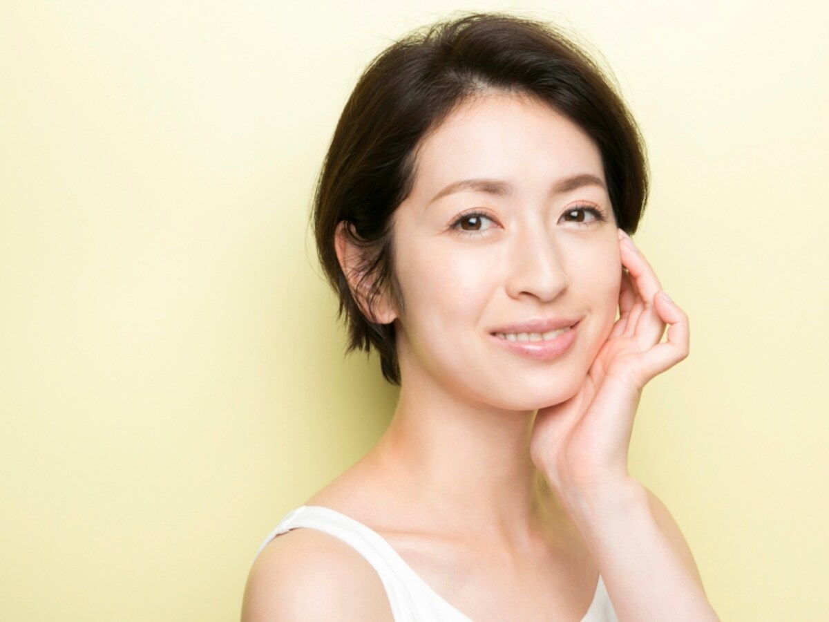 内側から輝くような自然なツヤ肌の完成