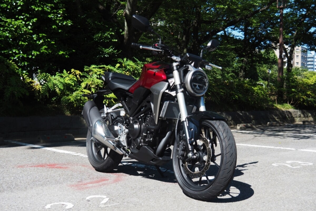 CB250Rフロントビュー
