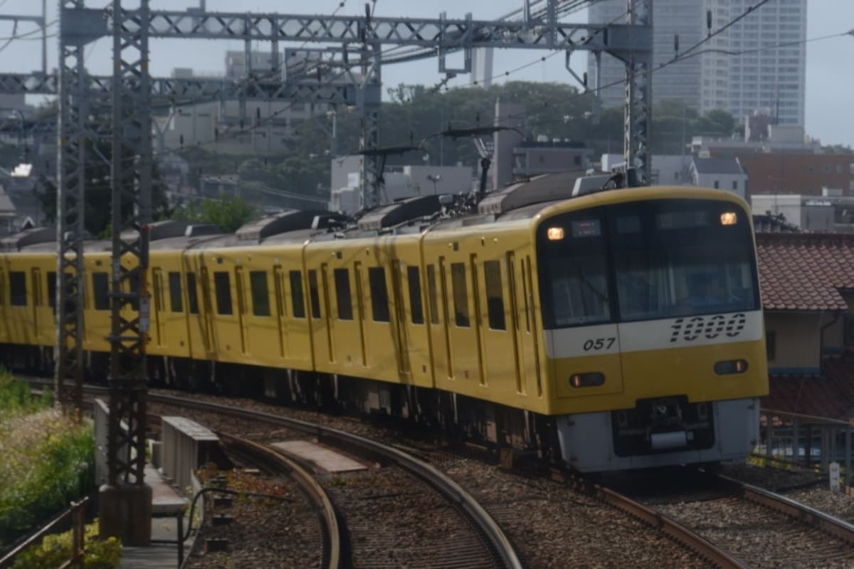 京急イエローハッピートレイン