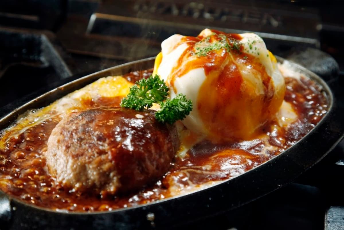みんな大好き！お食事優待券！今回の３銘柄はどれも高利回りな上に業績の拡大も期待出来る銘柄です！