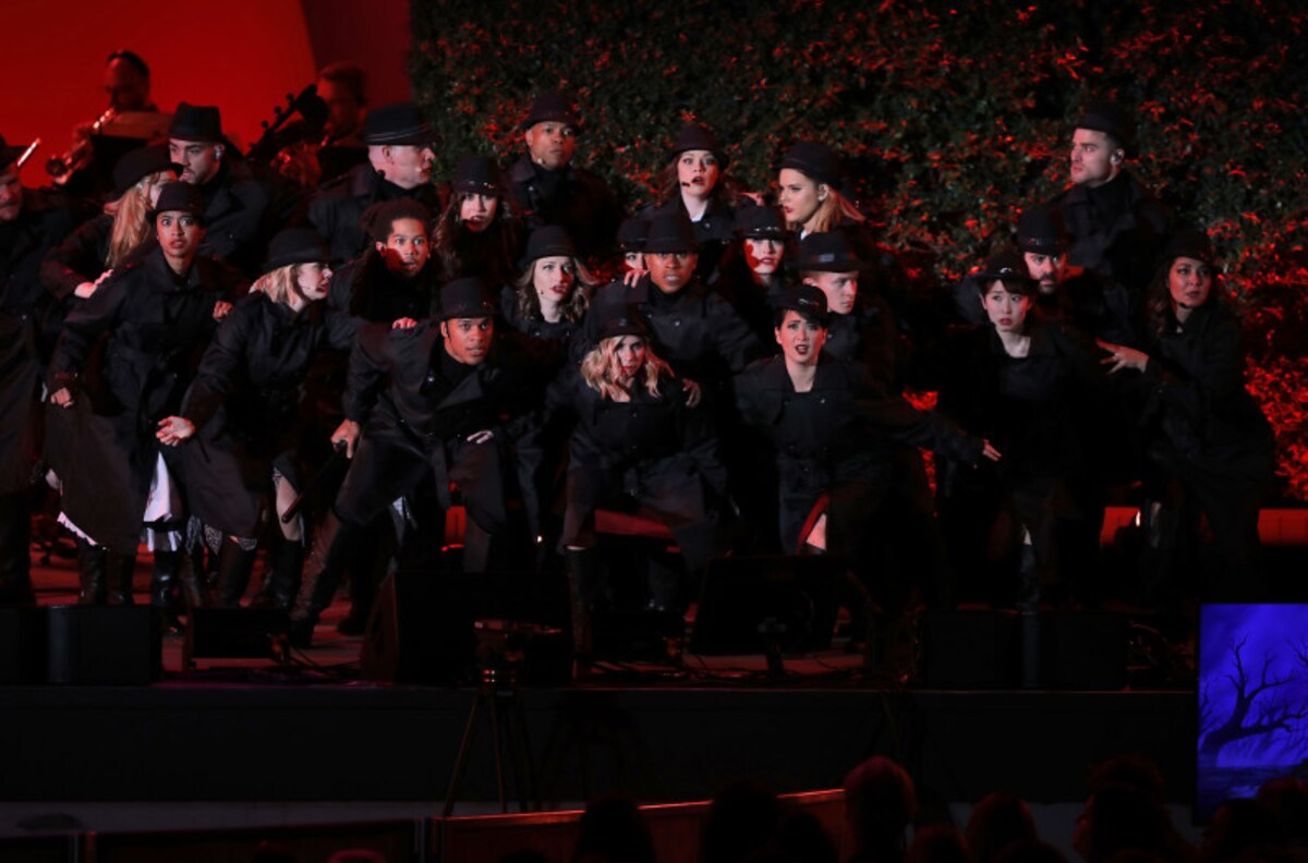 『Beauty & the Beast at Hollywood Bowl』 より。photo : Randall Michelson 
