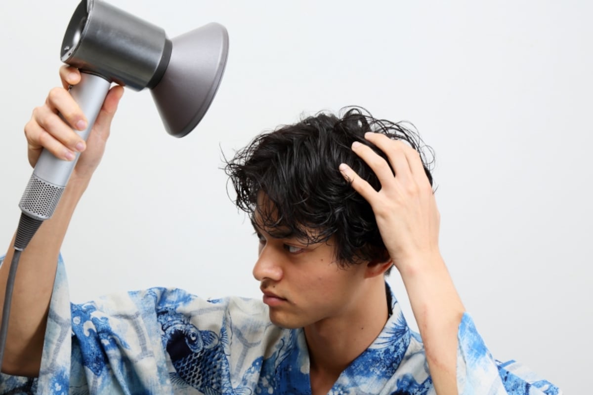浴衣,男,髪型,髪,ロング,セット,ウケ,似合う,髪の毛,短髪,好き,ヘアスタイル,ヘア,浴衣に似合うヘア,浴衣,メンズヘア,ベリーショート,ウェービーパーマ