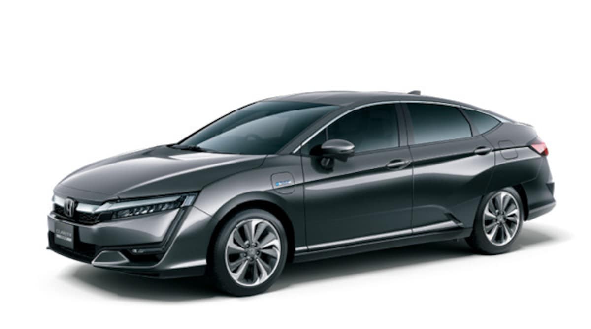 「CLARITY PHEV（クラリティ ピーエイチイーブイ）」