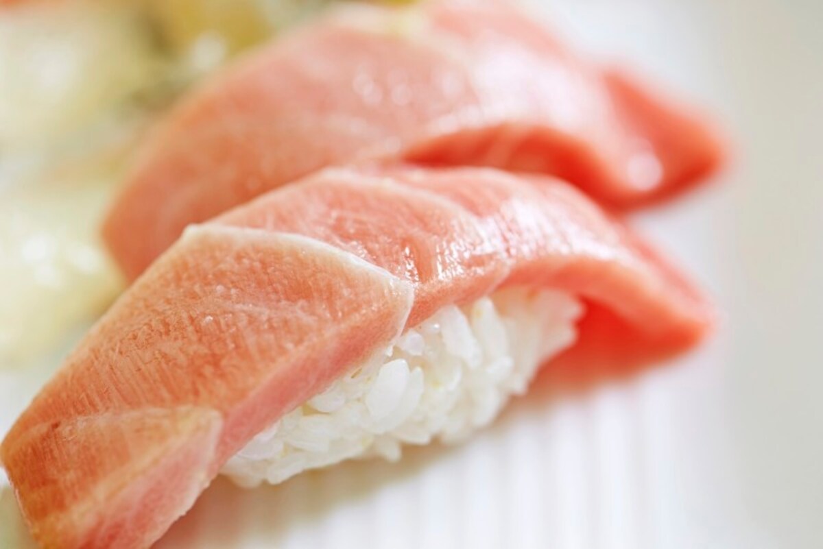 2019年度最新版、回転寿司株主優待ランキング！回転寿司の食事券をプレゼントしてくれる株主優待のランキングになっています。利回り4％超の優待も！